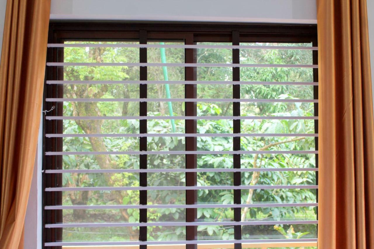 Woodside Homestay Wayanad Batheri Kültér fotó